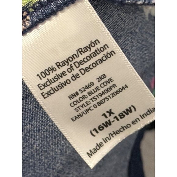 Terra & sky Floral Blue Rayon Peasant Top Smocked Bodice & Bell Sleeves Sz 1X - Picture 6 of 12